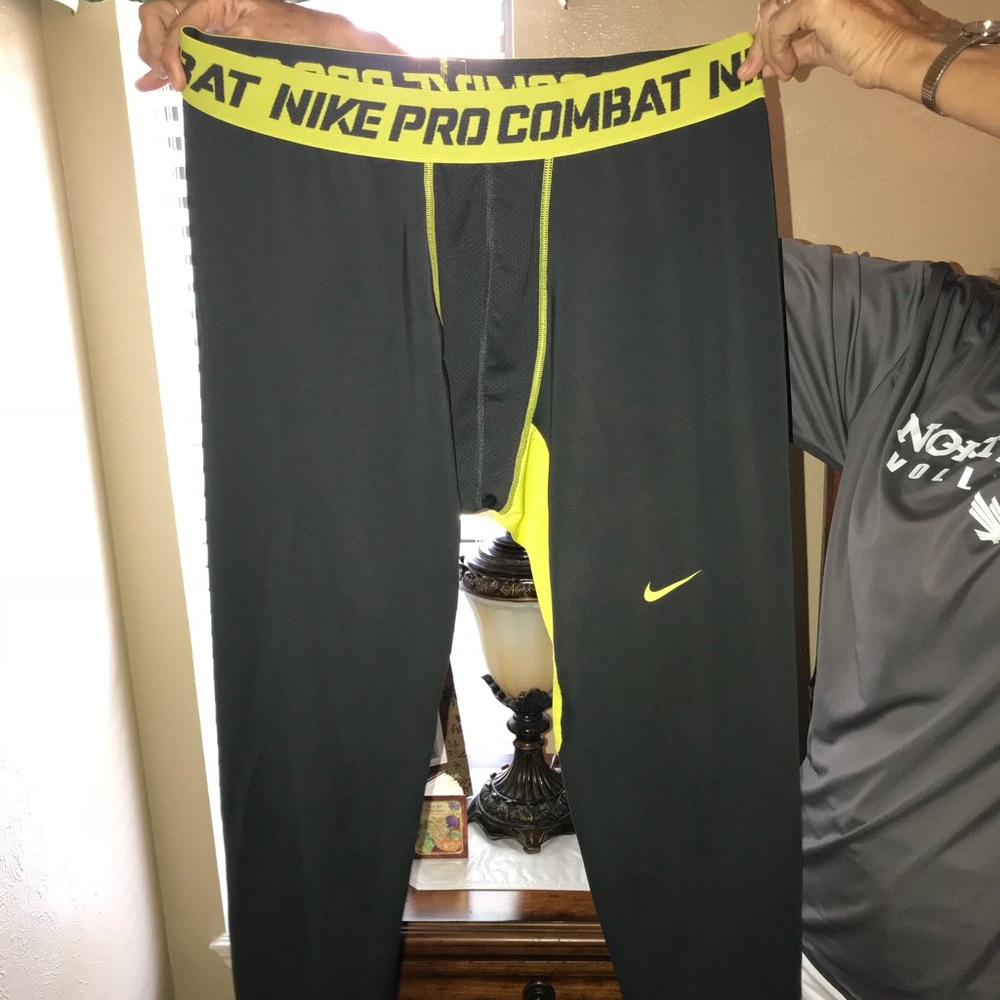 Nike Pro Combat Leggings